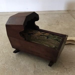 Good Company Baby Cradle music box.